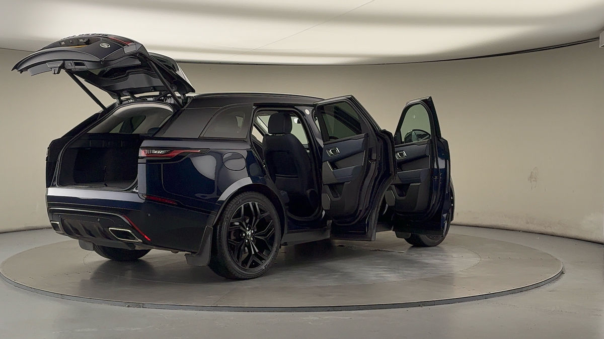 More views of Land Rover Range Rover Velar