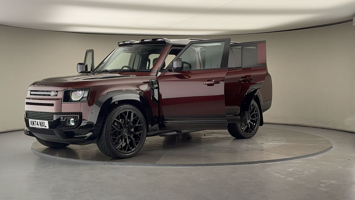 More views of Land Rover Defender 130