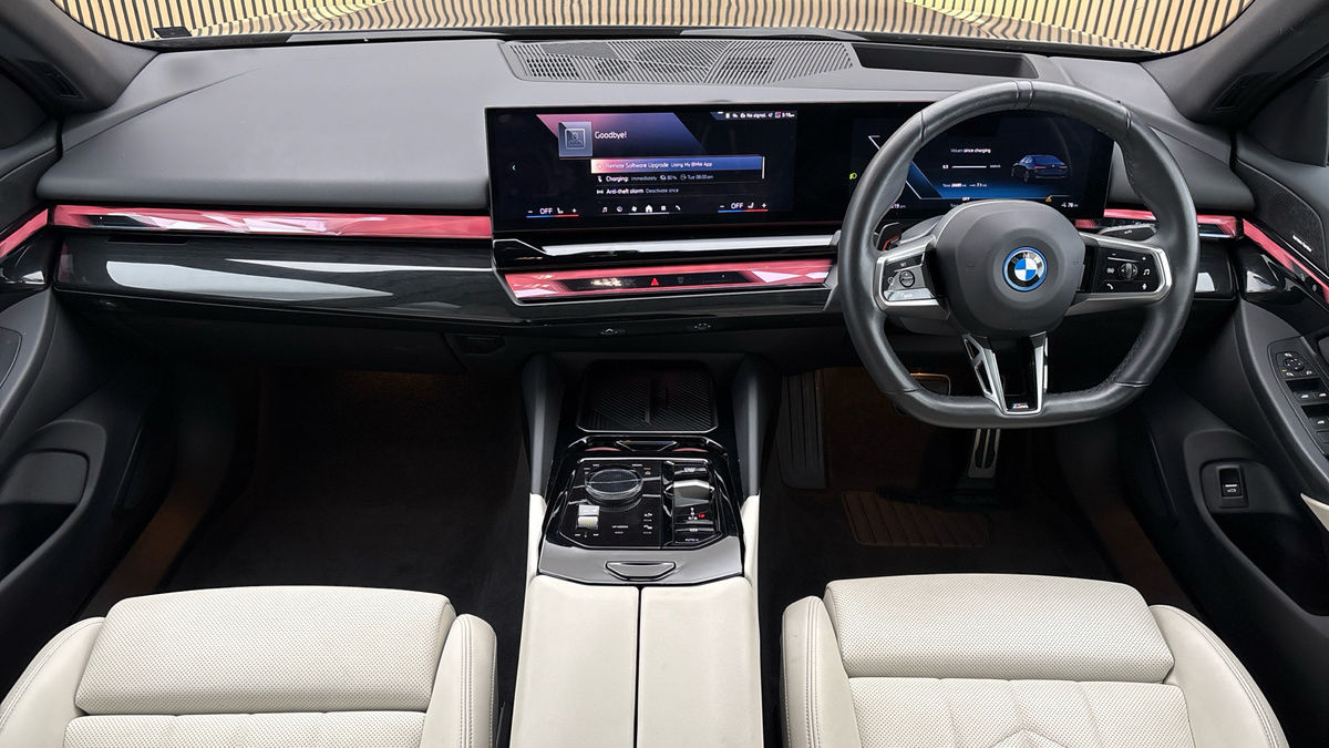 BMW i5 Image 12