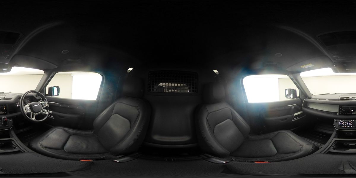 More views of Land Rover Defender 90