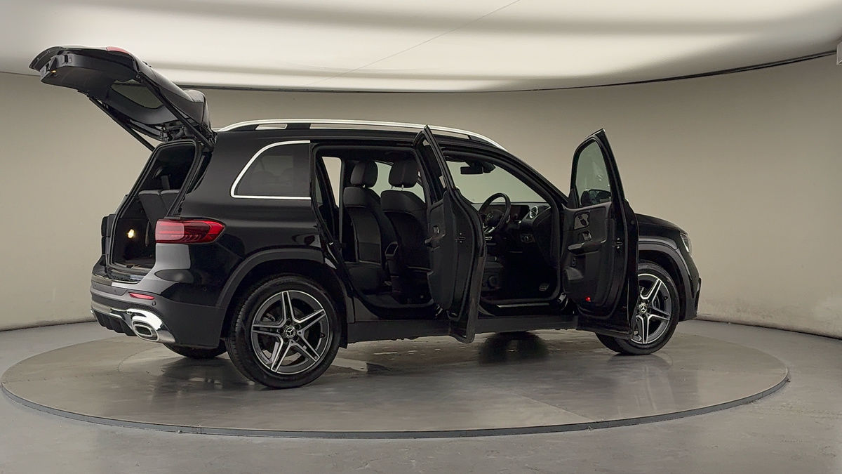 More views of Mercedes-Benz GLB