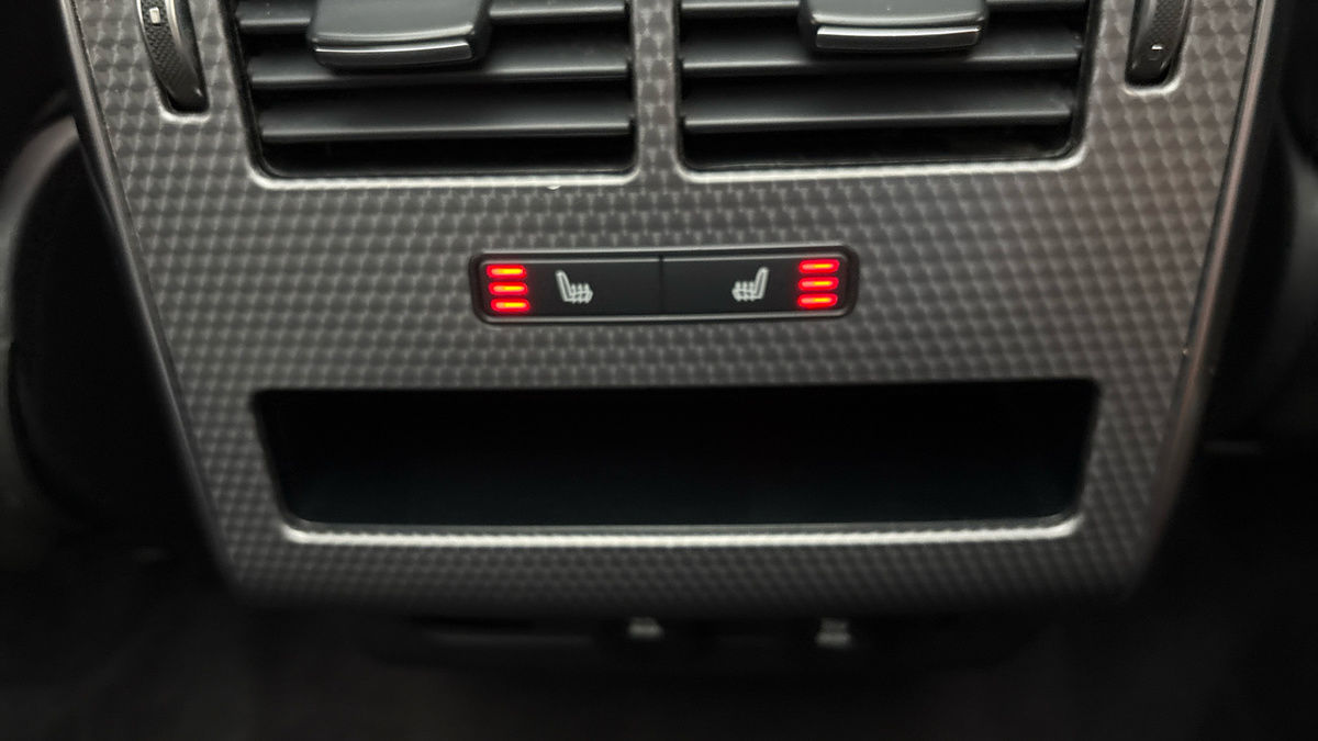 Land Rover Range Rover Sport Image 31