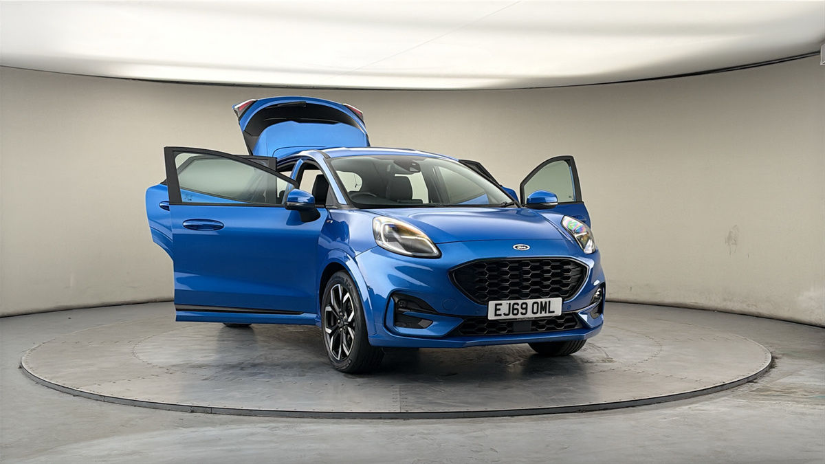 More views of Ford Puma