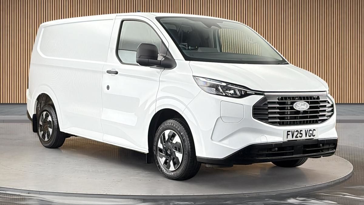 Ford Transit Custom Sticky Header Image