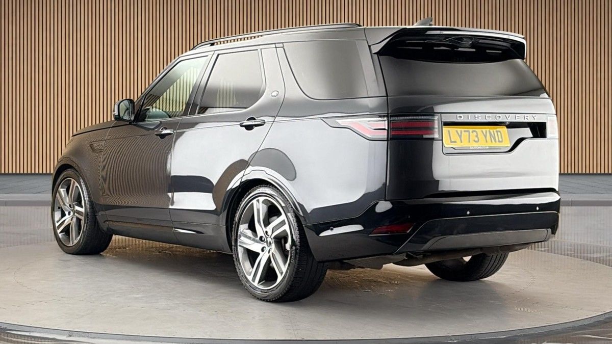 Land Rover Discovery Image 2