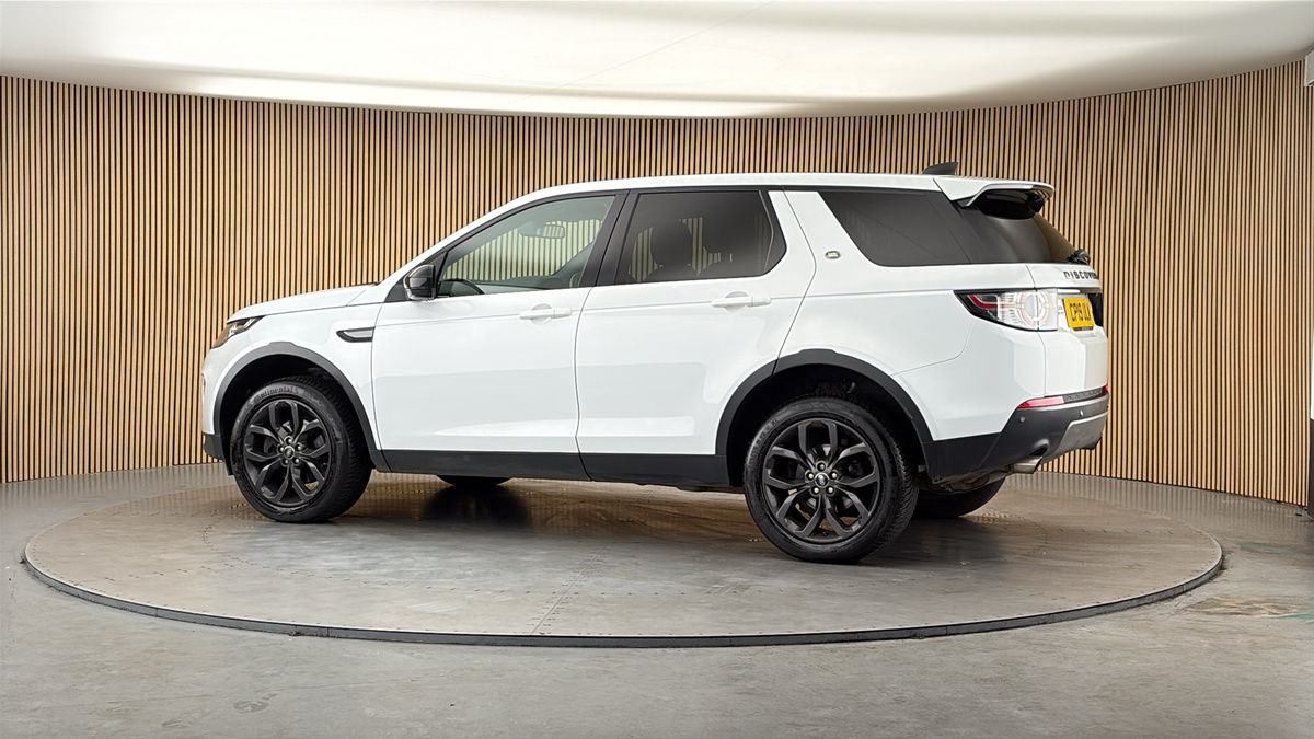 More views of Land Rover Discovery Sport
