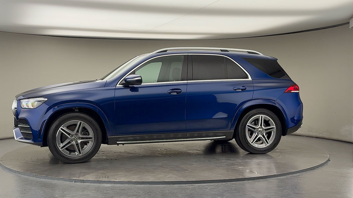 More views of Mercedes-Benz GLE