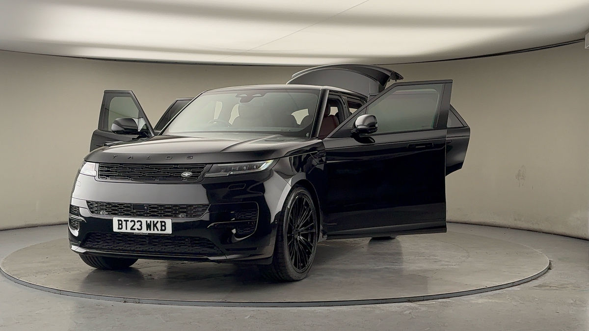 More views of Land Rover Range Rover Sport