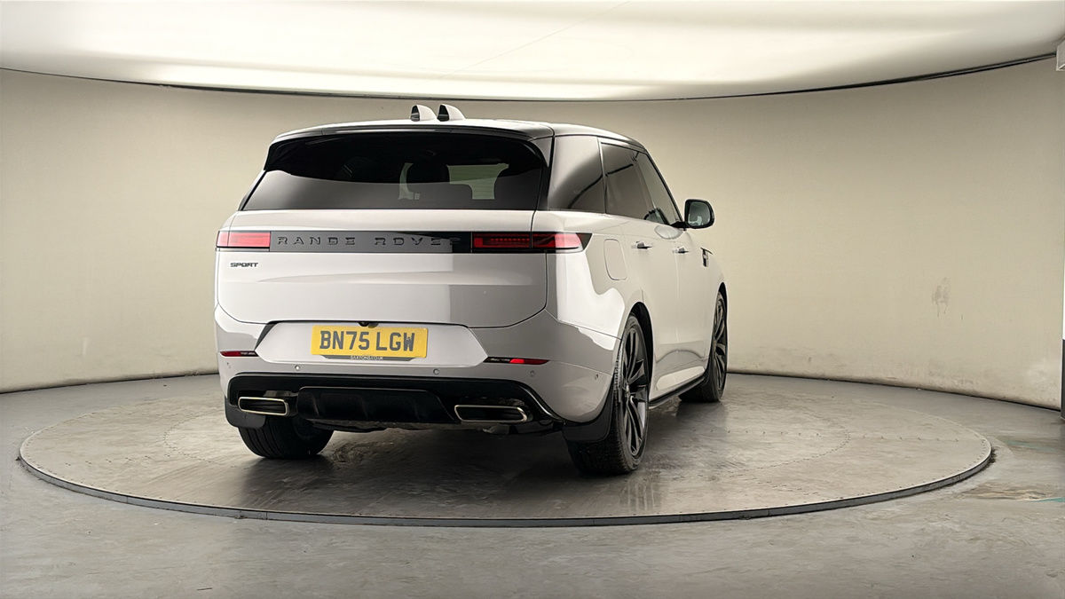 More views of Land Rover Range Rover Sport