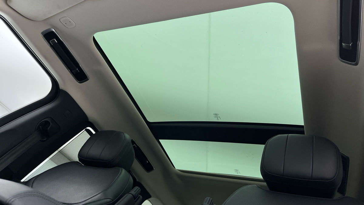 Land Rover Range Rover Image 6