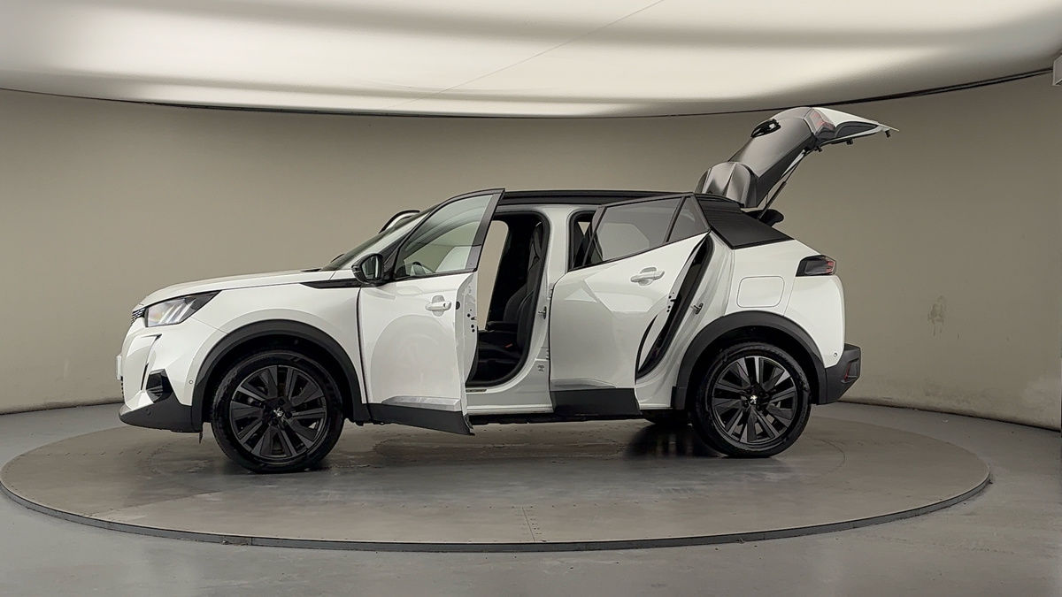 More views of Peugeot E-2008