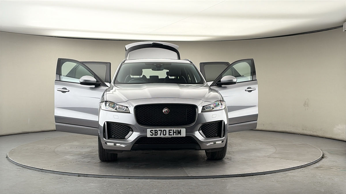 More views of Jaguar F-PACE