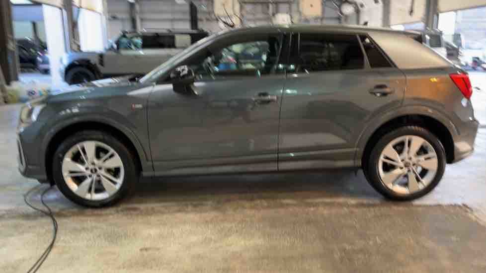 More views of Audi Q2