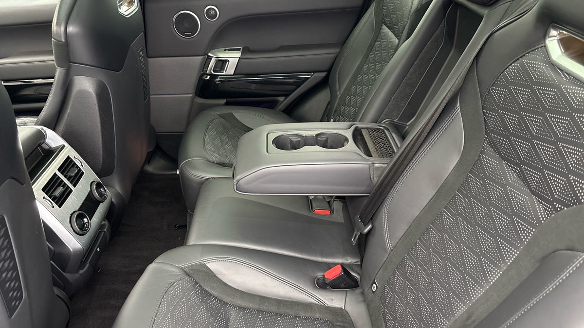 Land Rover Range Rover Sport Image 9