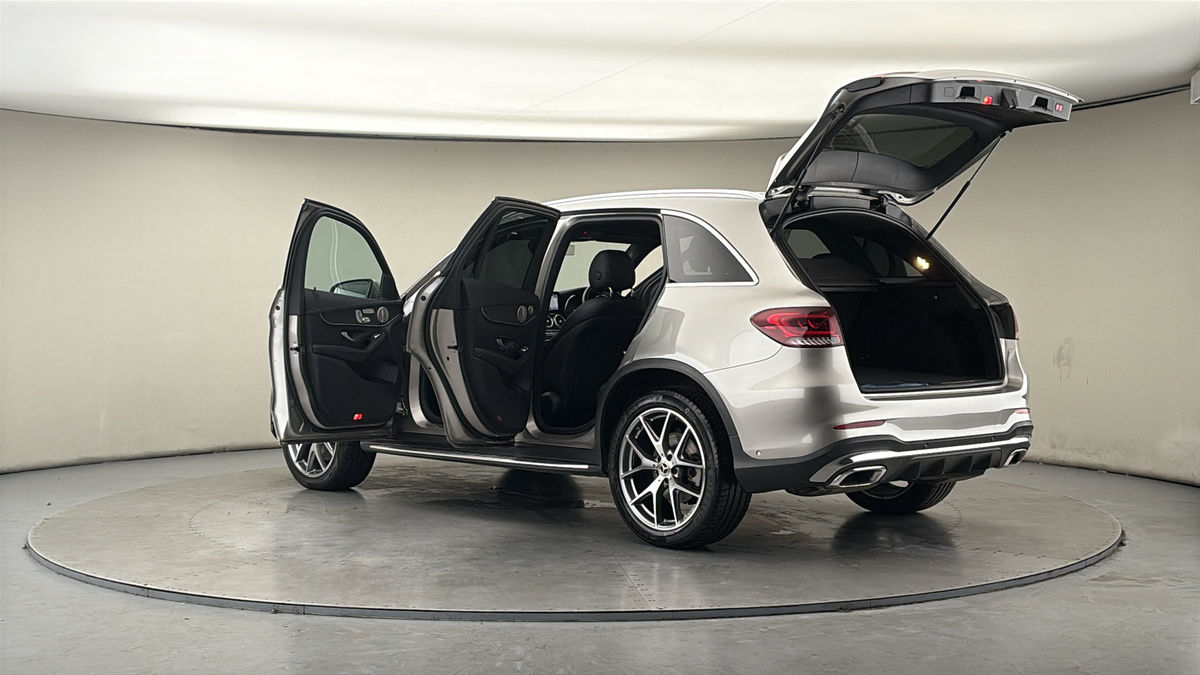 More views of Mercedes-Benz GLC