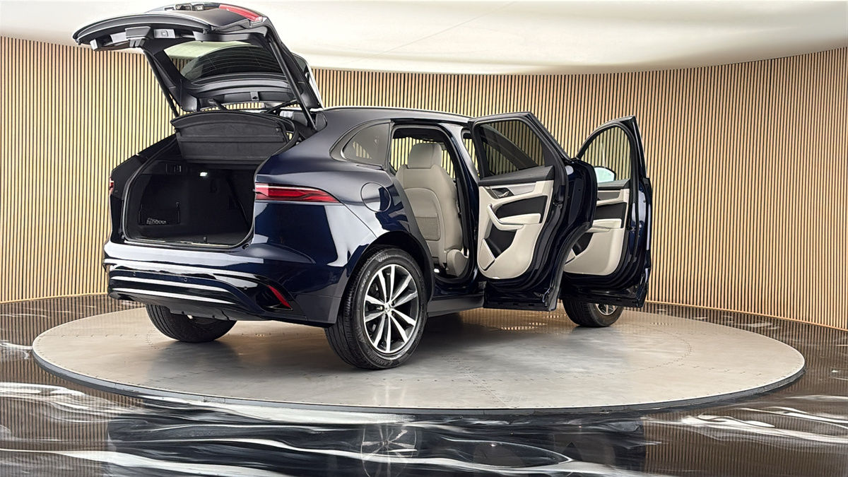 More views of Jaguar F-PACE