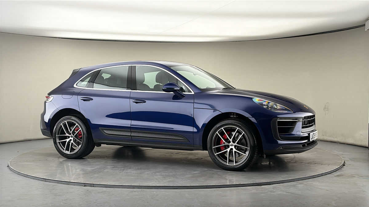 More views of Porsche Macan