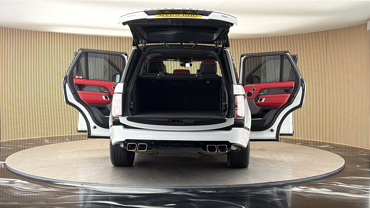 More views of Land Rover Range Rover