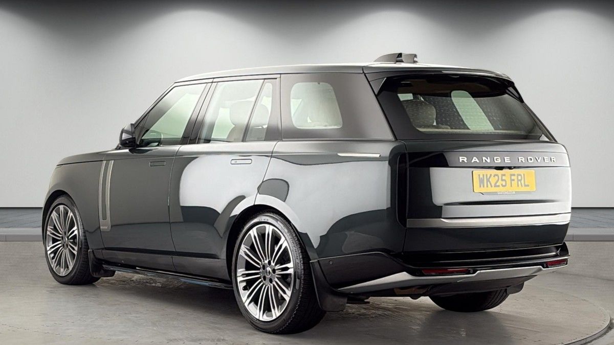 Land Rover Range Rover Image 2