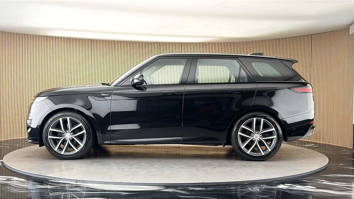 Land Rover Range Rover Sport Image 15