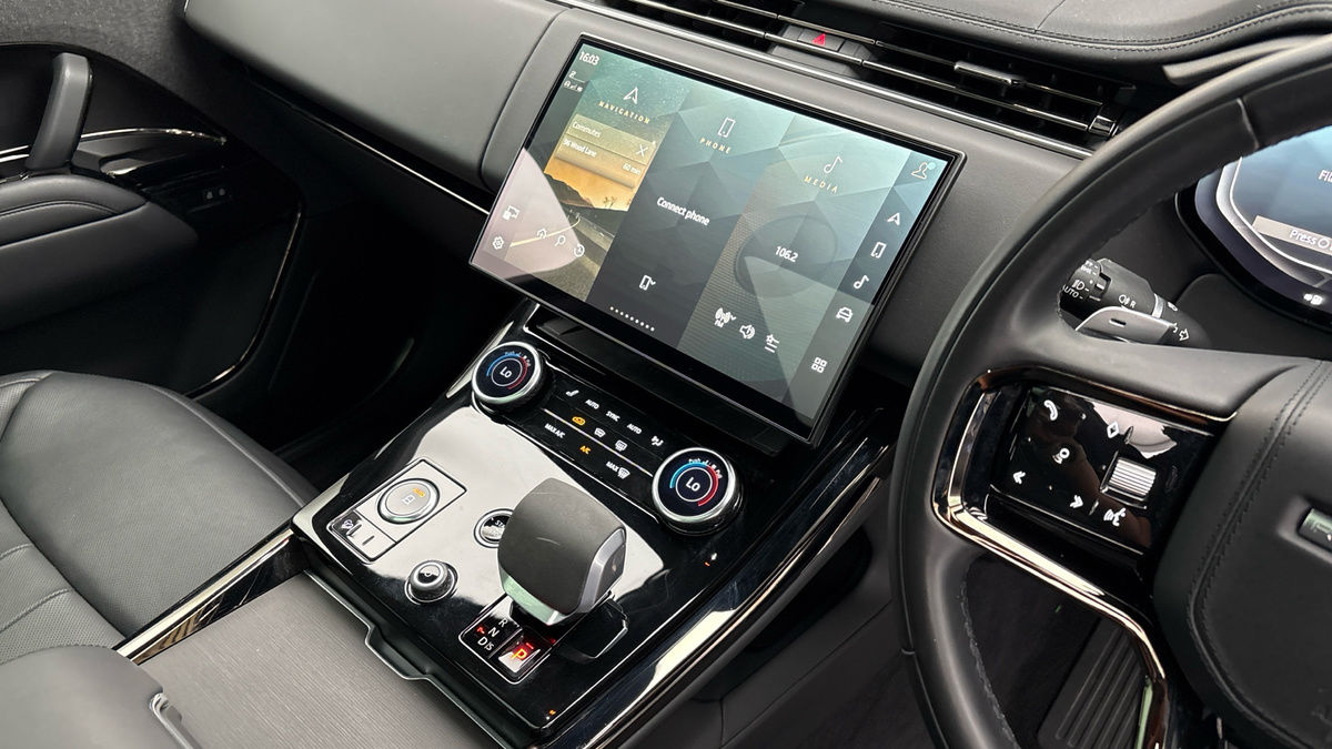 Land Rover Range Rover Sport Image 18