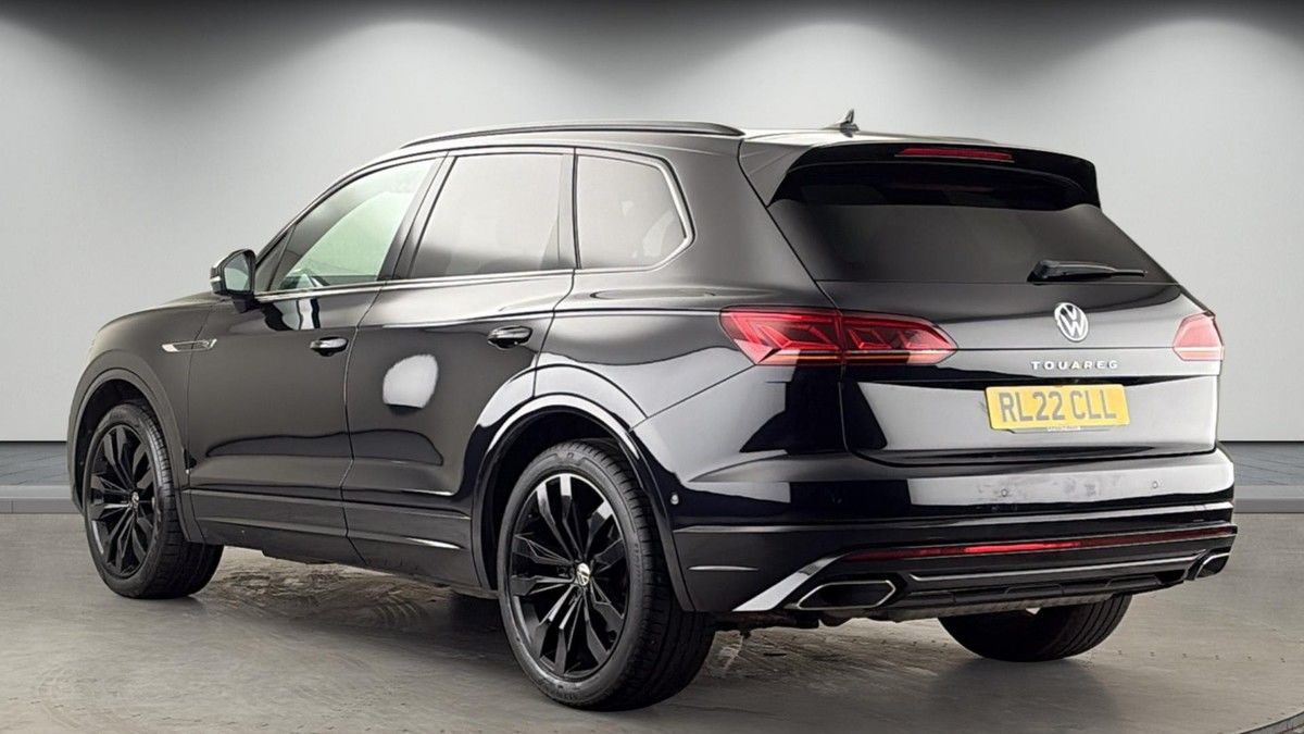 Volkswagen Touareg Image 2