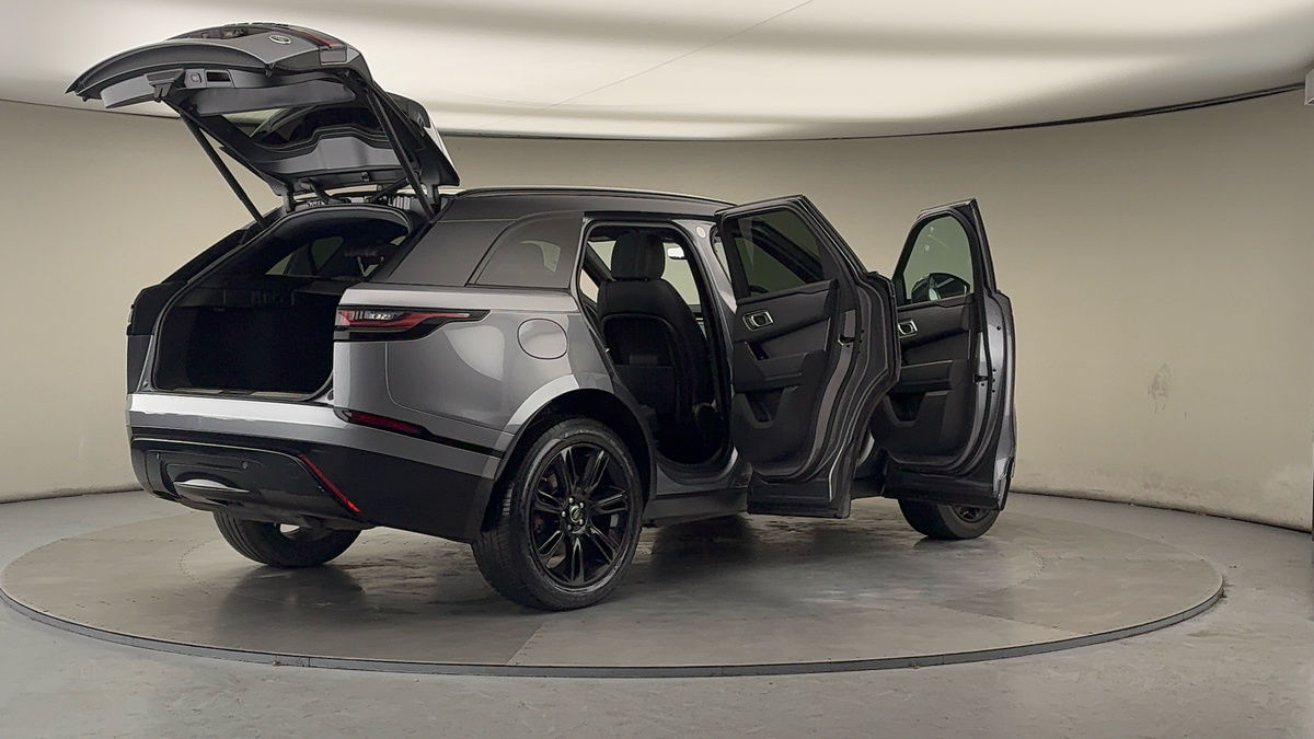 More views of Land Rover Range Rover Velar