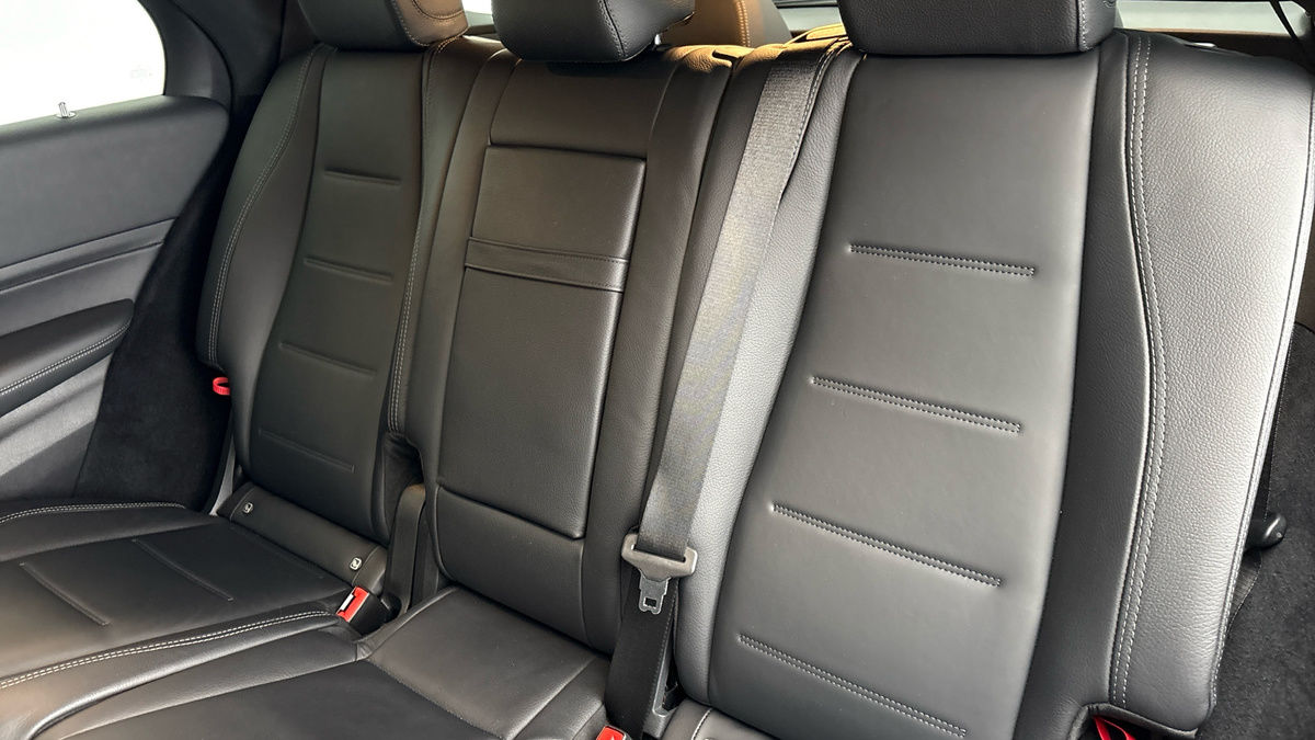 Mercedes-Benz GLE Image 8
