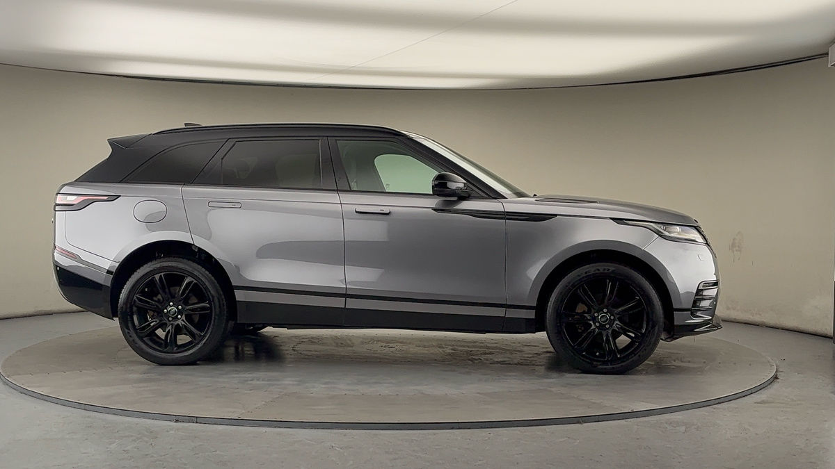 More views of Land Rover Range Rover Velar