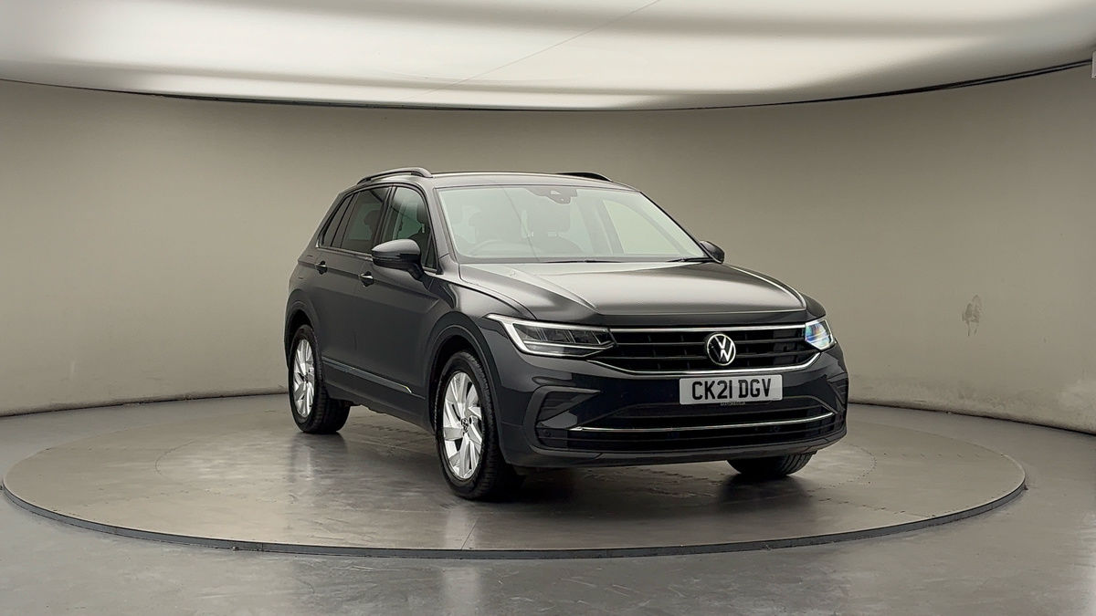More views of Volkswagen Tiguan
