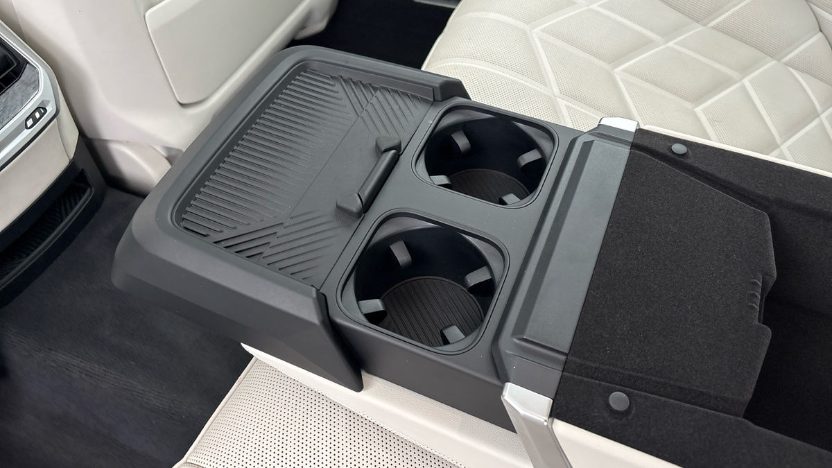 BMW i7 Image 42