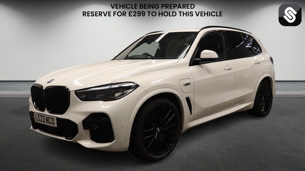 BMW X5 Image 2