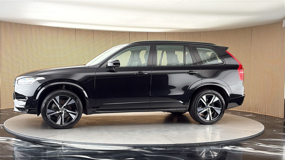 More views of Volvo XC90