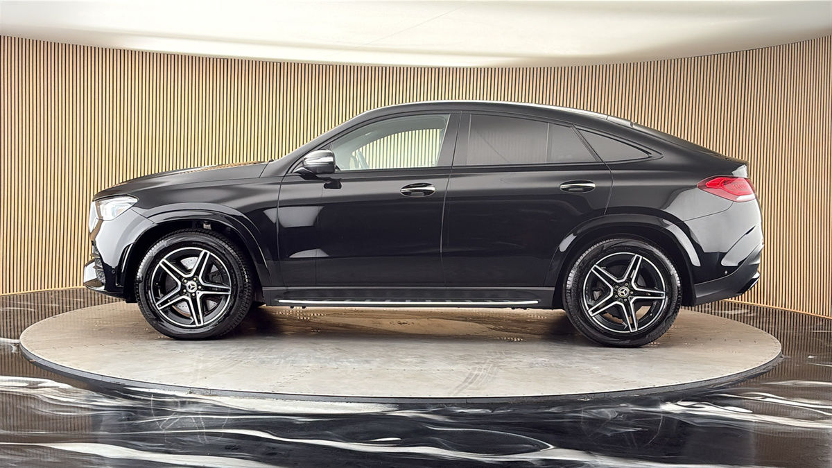 Mercedes-Benz GLE Image 15