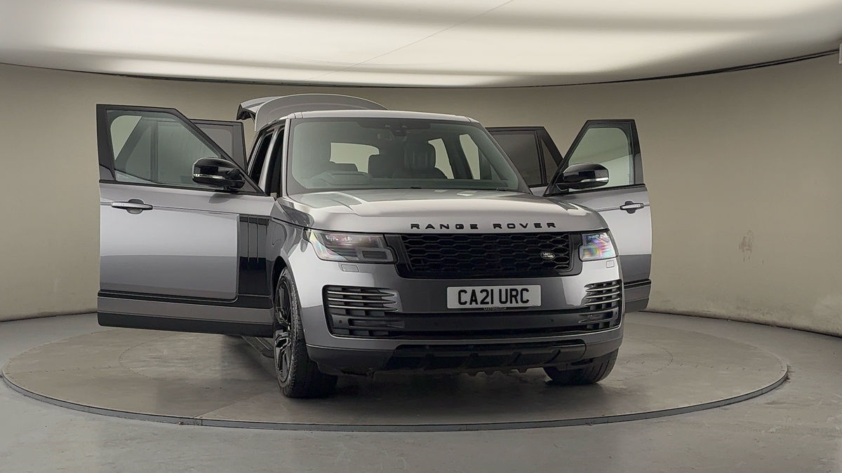 More views of Land Rover Range Rover