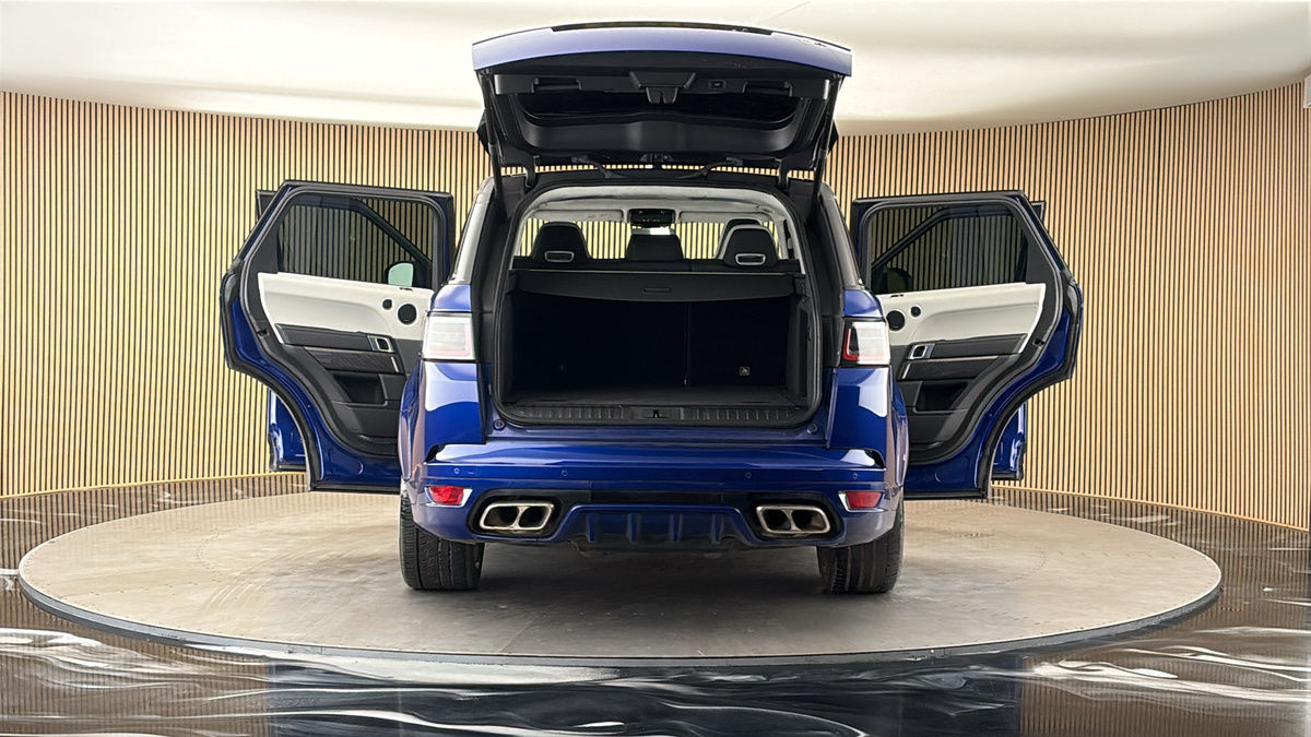 More views of Land Rover Range Rover Sport