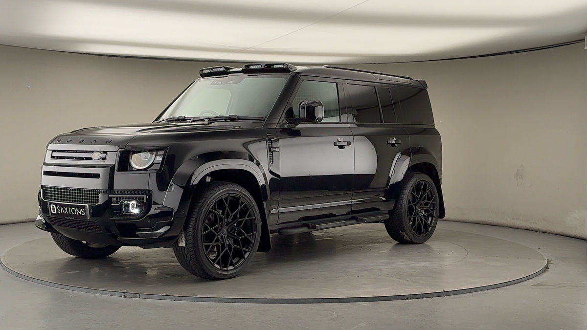 Land Rover Defender 110 Urban Image 20