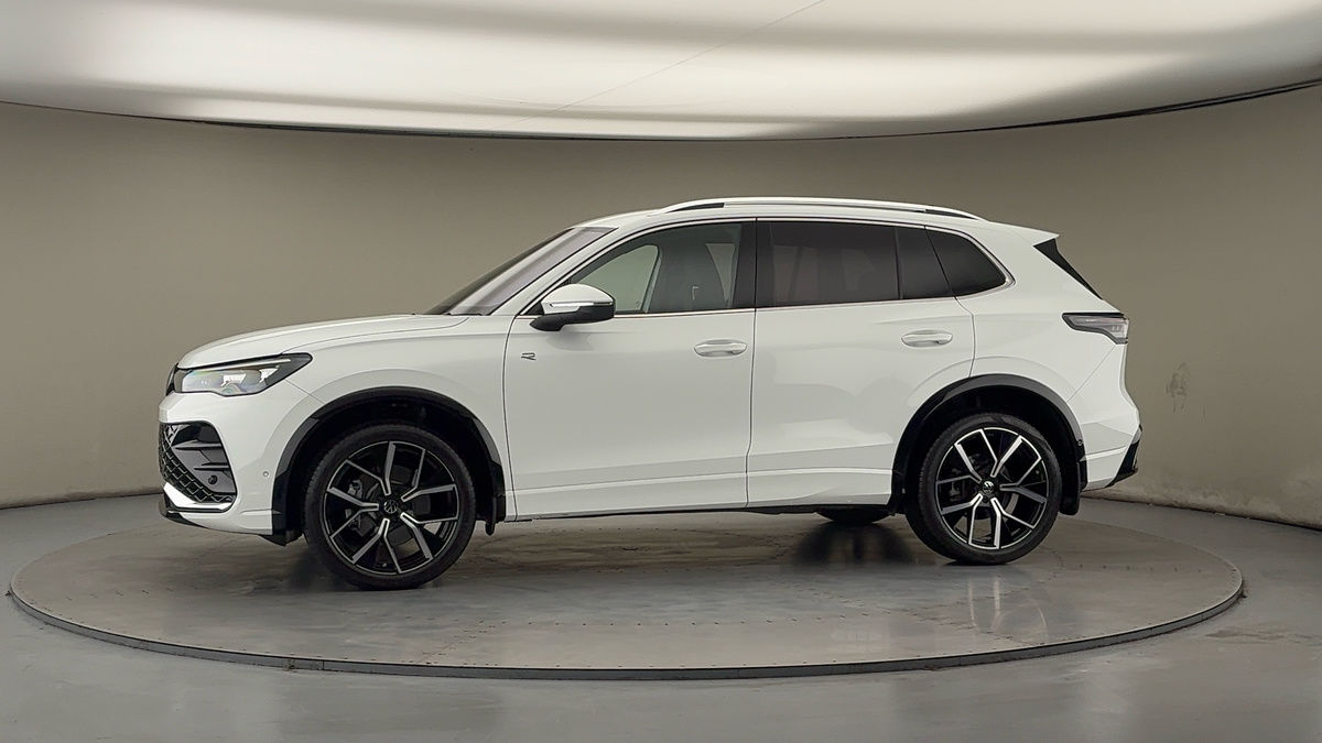 More views of Volkswagen Tiguan