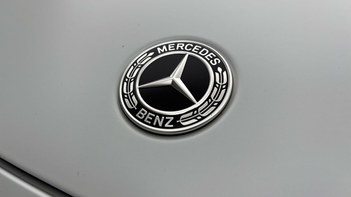 Mercedes-Benz GLA Image 24