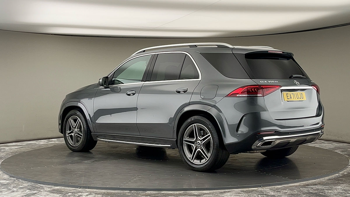 More views of Mercedes-Benz GLE
