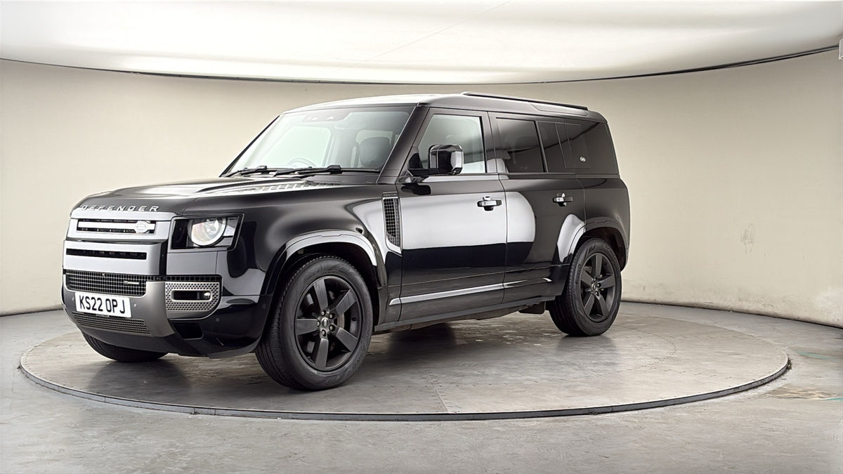 Land Rover Defender 110 Image 20