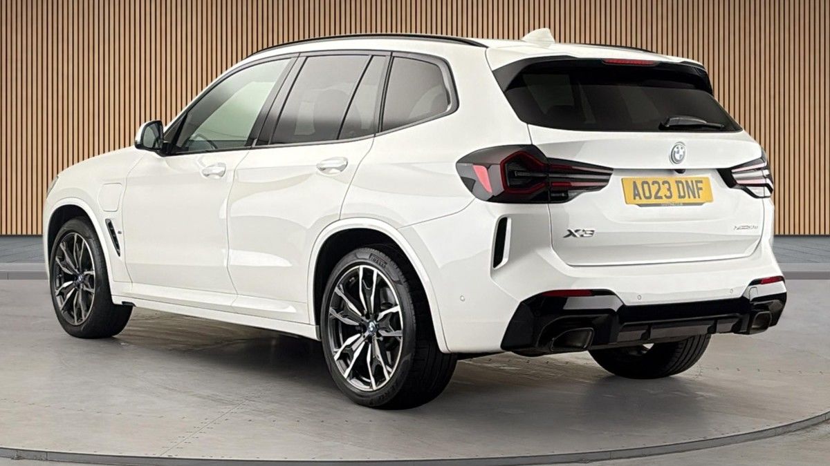 BMW X3 Image 2