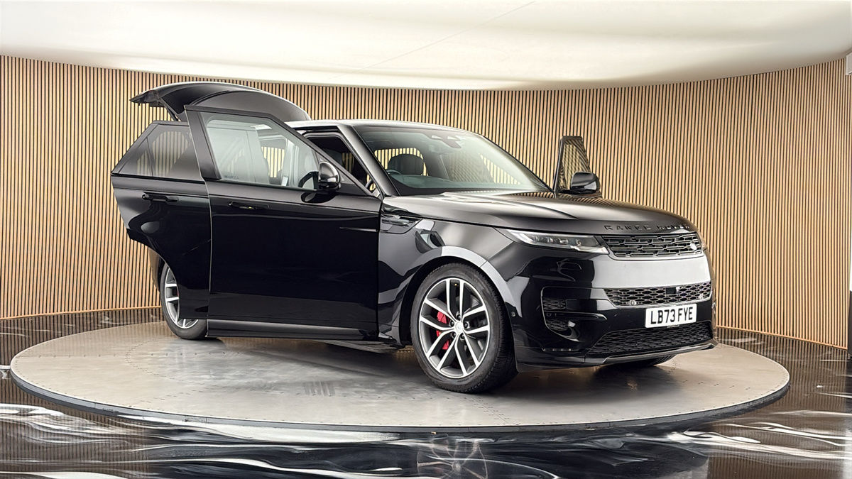 More views of Land Rover Range Rover Sport