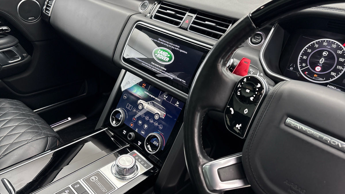 Land Rover Range Rover Image 18