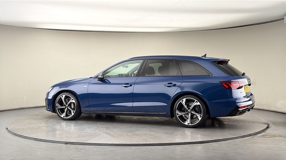 More views of Audi A4 Avant