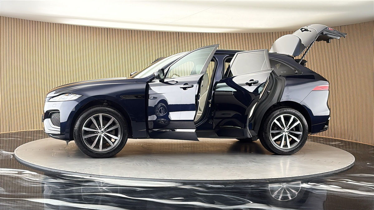 More views of Jaguar F-PACE