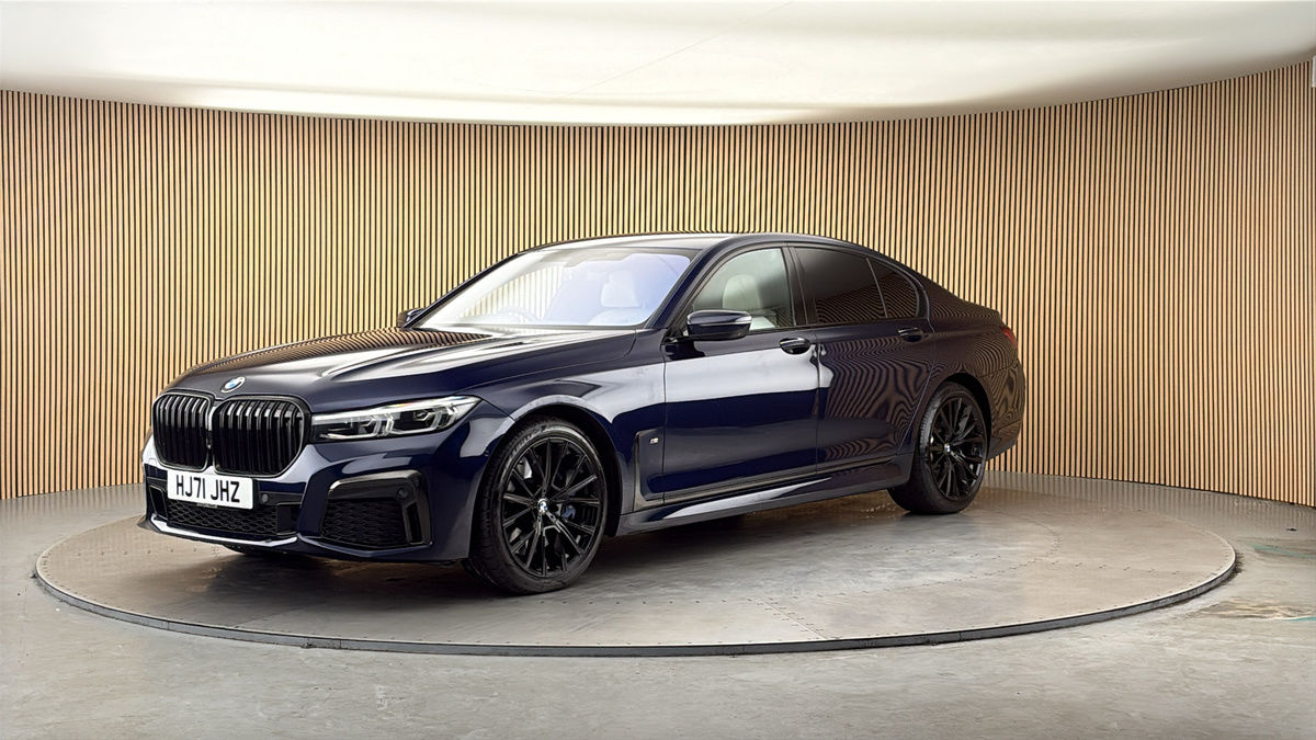 BMW 7 Series Image 20