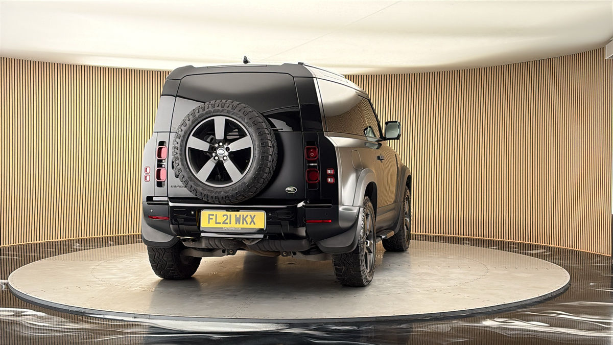 More views of Land Rover Defender 90