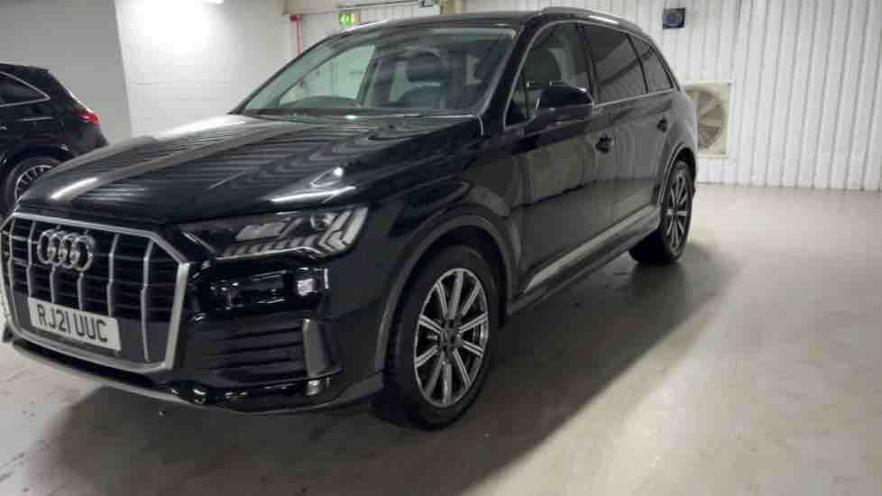 More views of Audi Q7