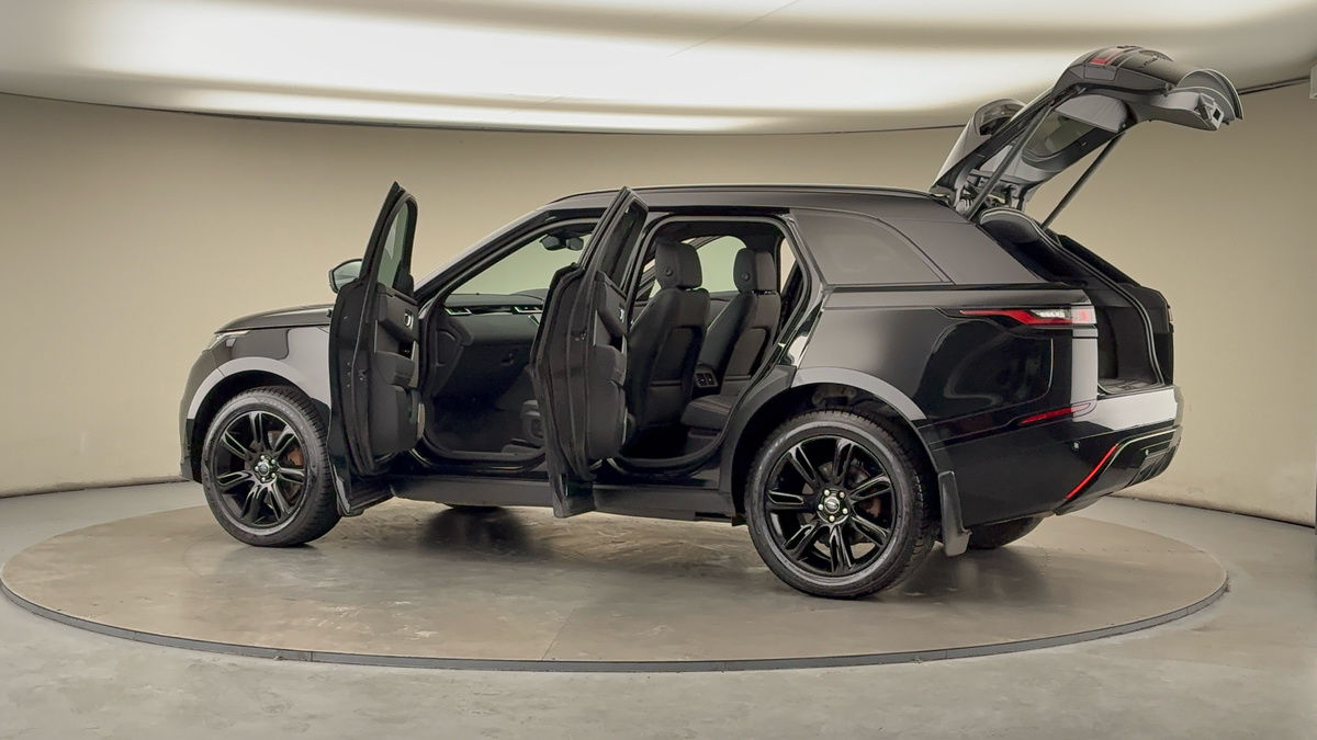 More views of Land Rover Range Rover Velar